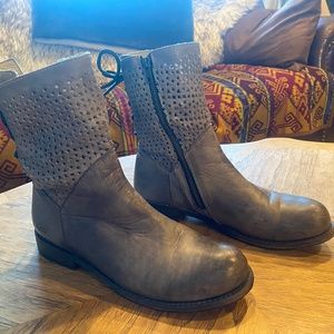 Bed Stu Bridgewater Short Boot - Size 9.5 EUC